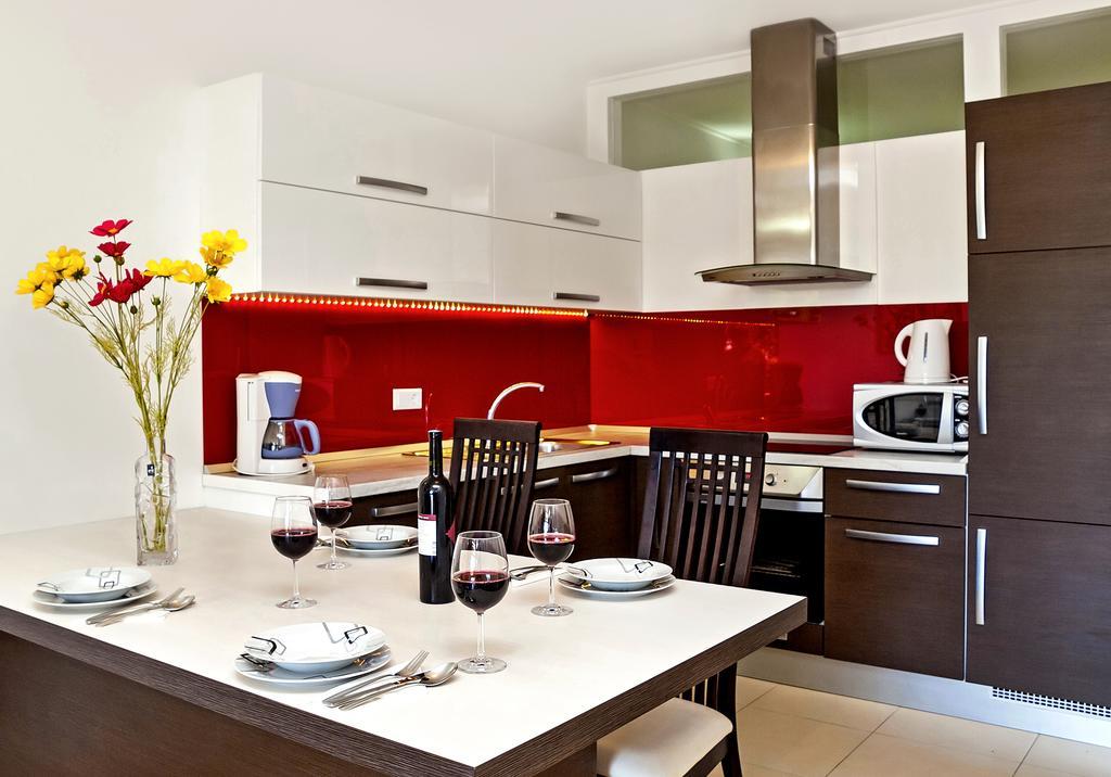 אומיס Apartment Lejo מראה חיצוני תמונה